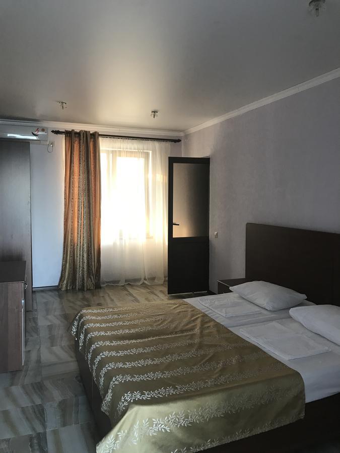 Apra Hotel Lidzava Esterno foto